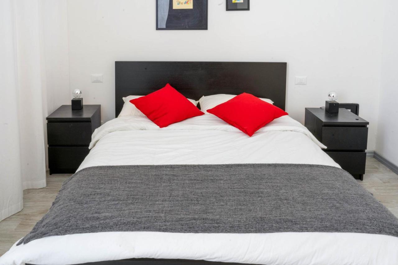Niu Lux Apartments Genoa Bagian luar foto