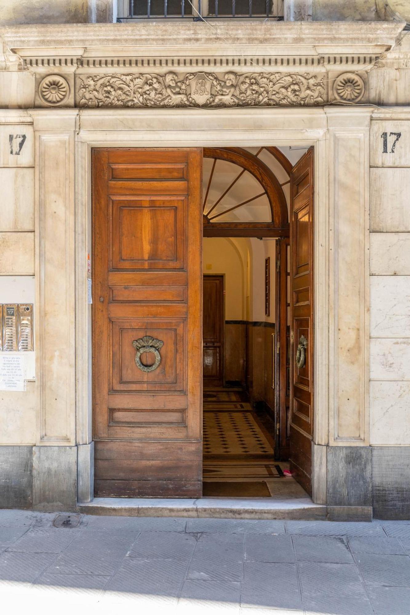 Niu Lux Apartments Genoa Ruang foto