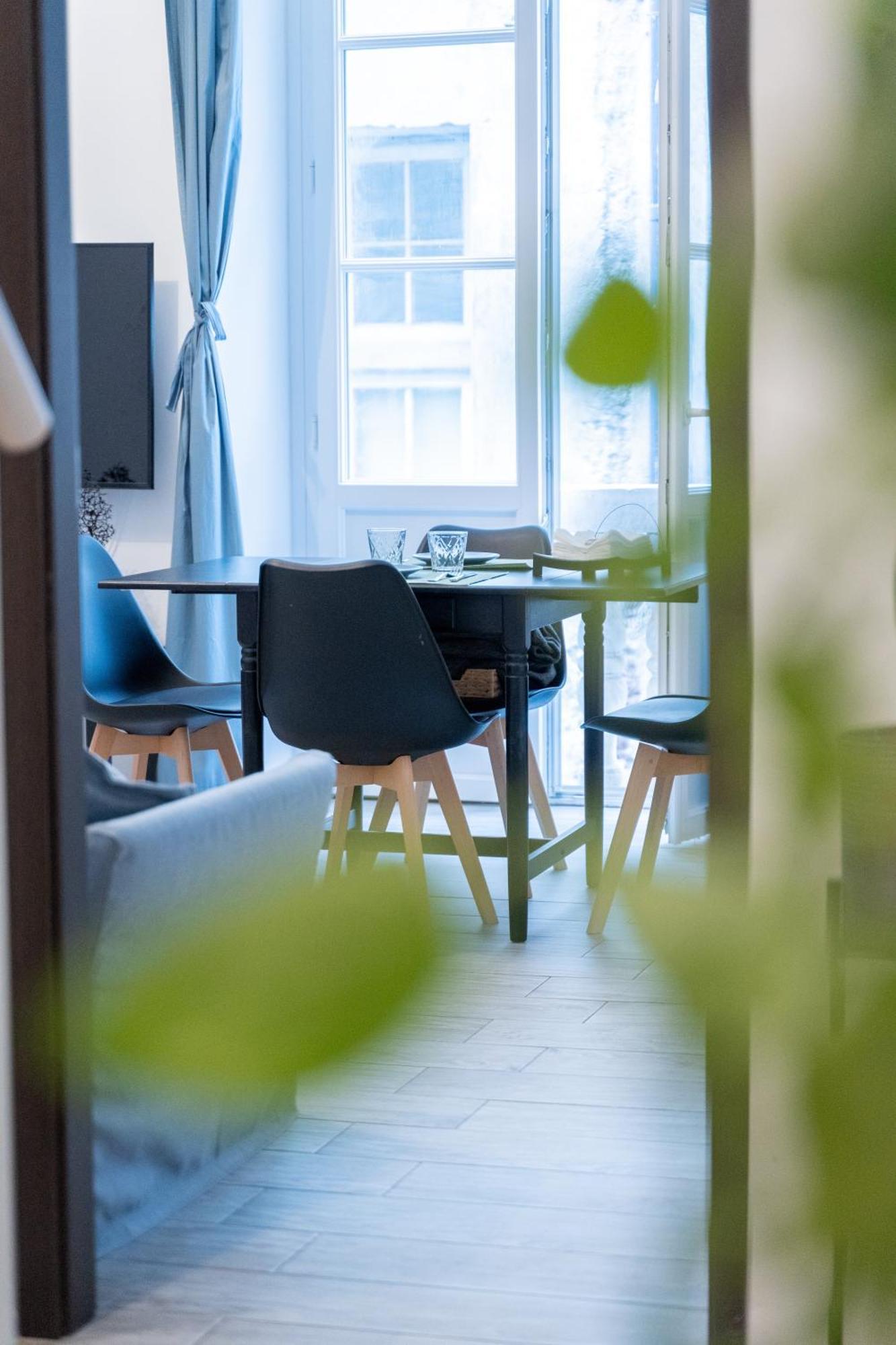 Niu Lux Apartments Genoa Bagian luar foto